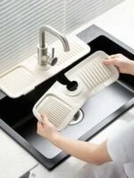 silicone faucet splash guard